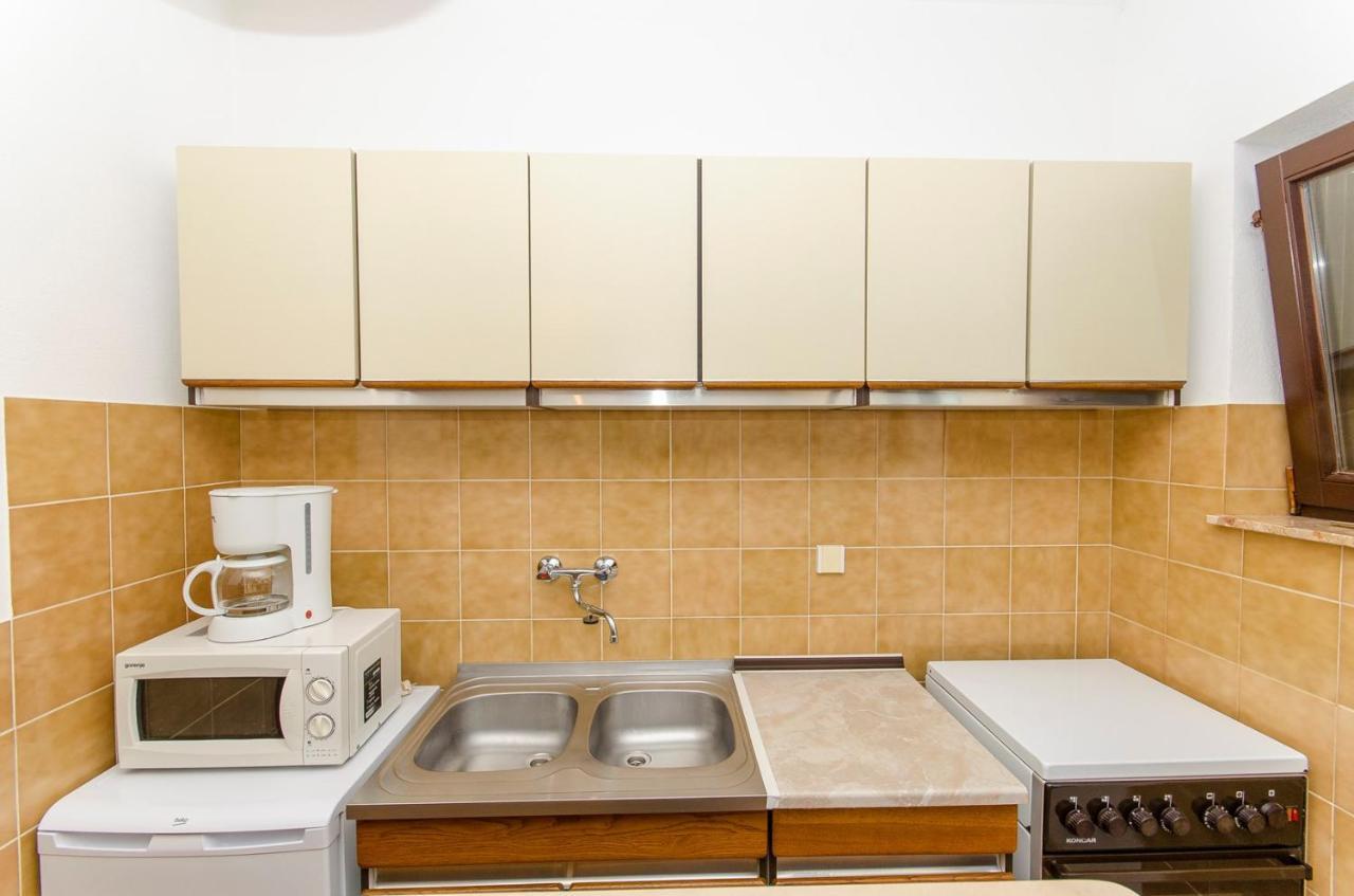 Apartments Goran Постіра Екстер'єр фото