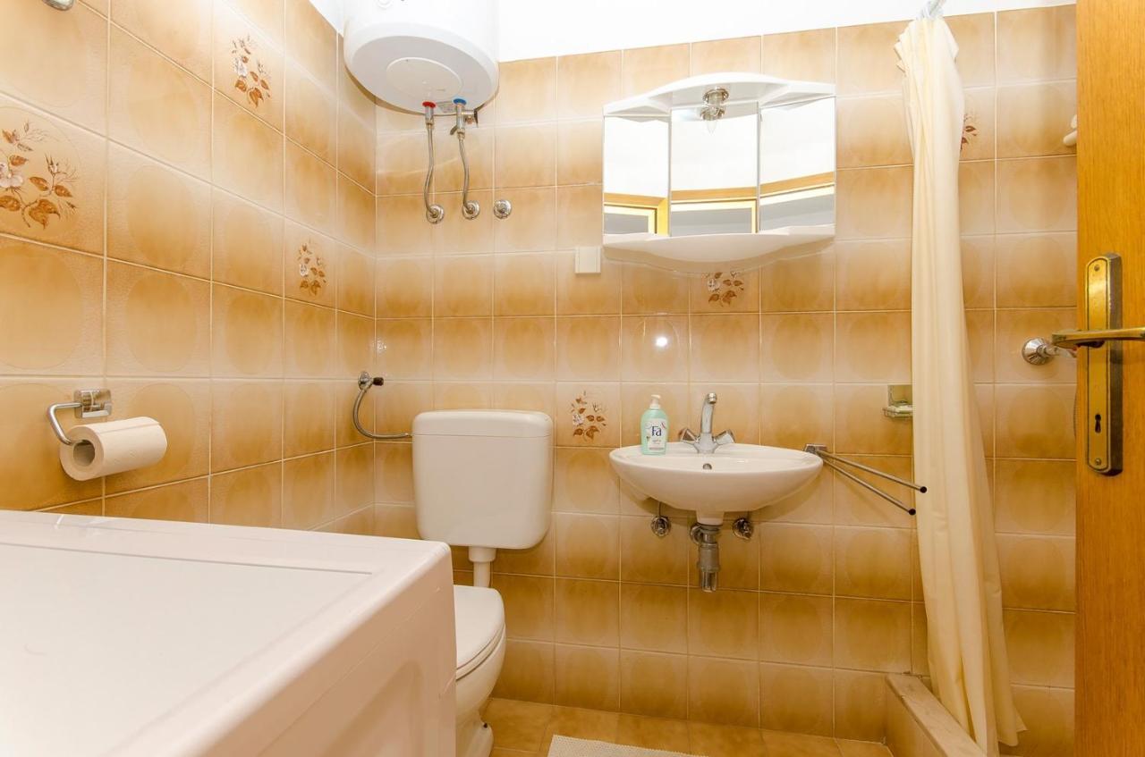 Apartments Goran Постіра Екстер'єр фото