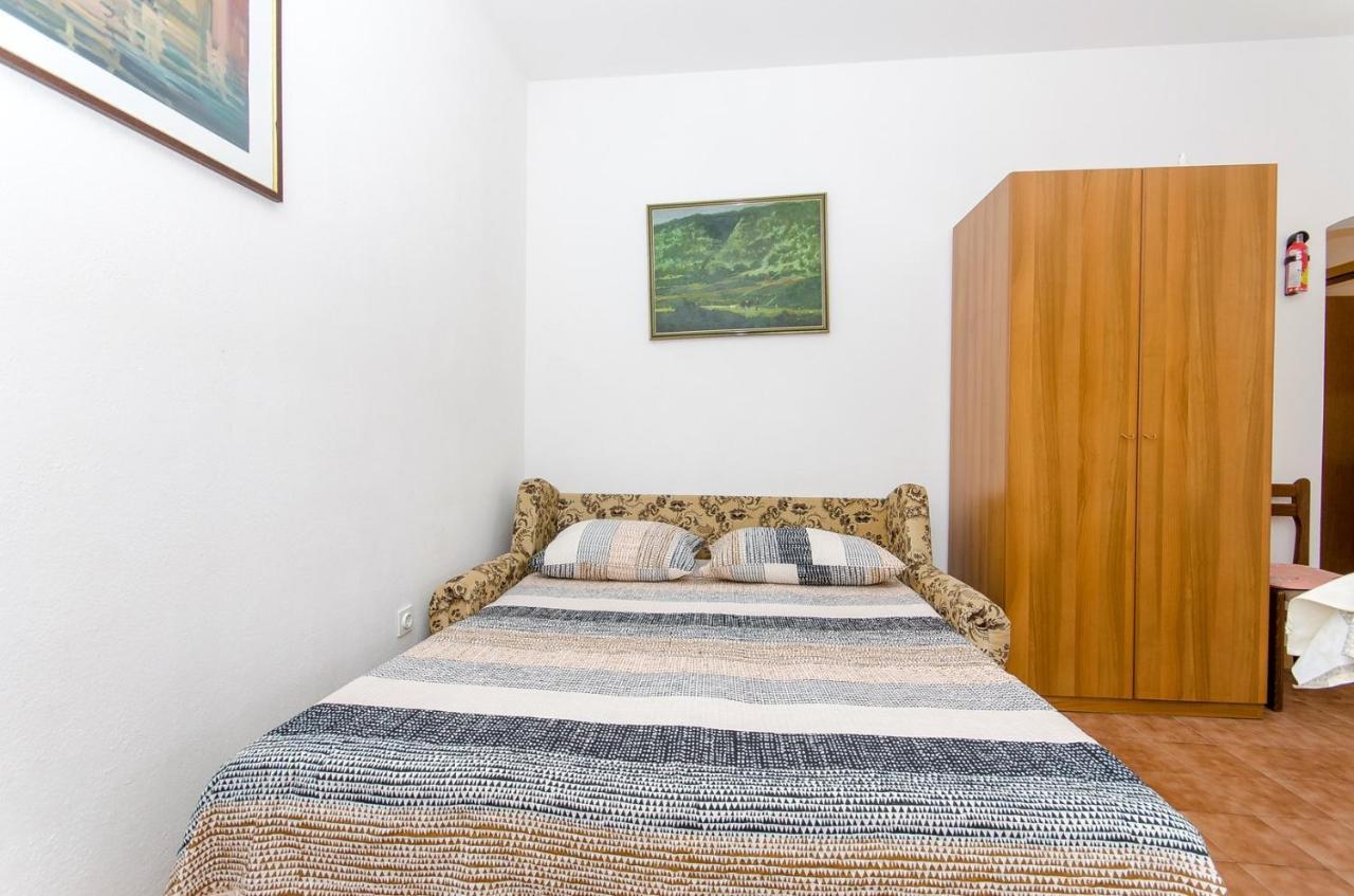 Apartments Goran Постіра Екстер'єр фото